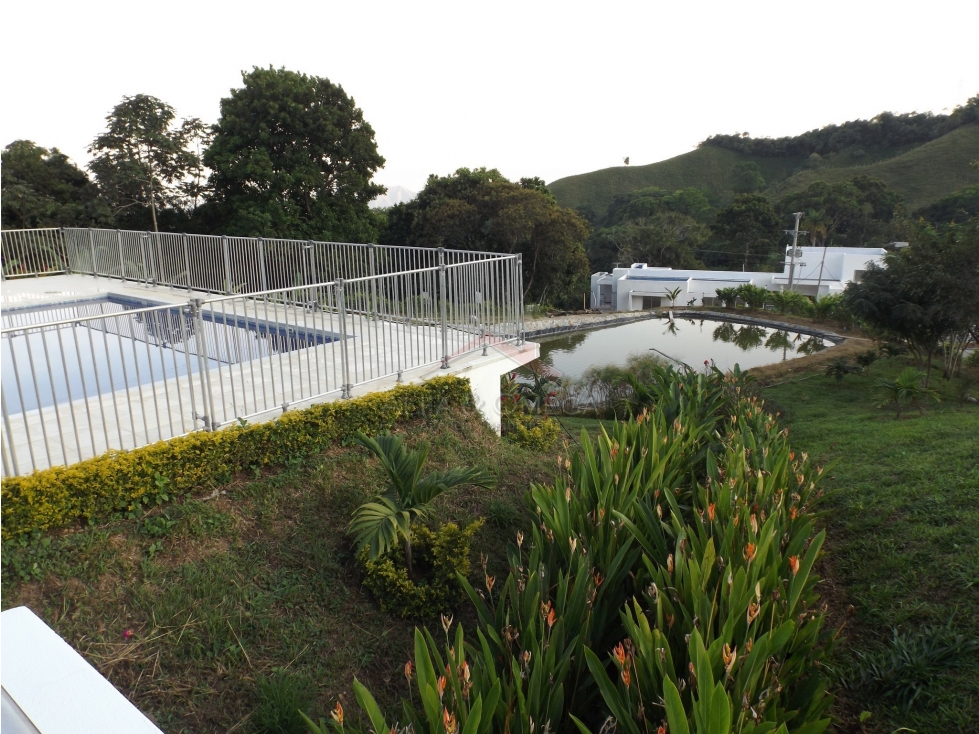 Venta de Lotes Campestres con Licencia en El Totumo Ibagué - 2