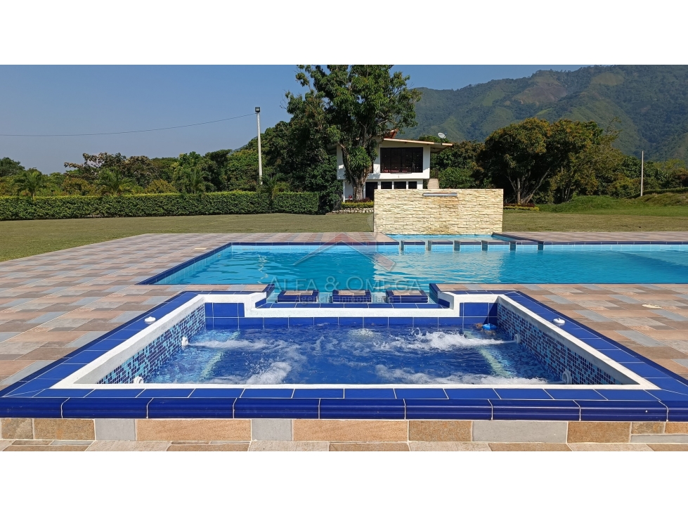 Venta de finca turística con cabañas y piscina Ibagué - 6