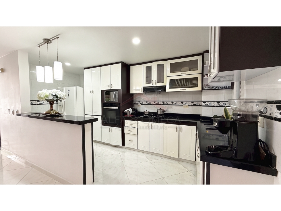 Venta de Casa con Zona Verde y Terraza Cerca al Vergel Ibagué — foto 3