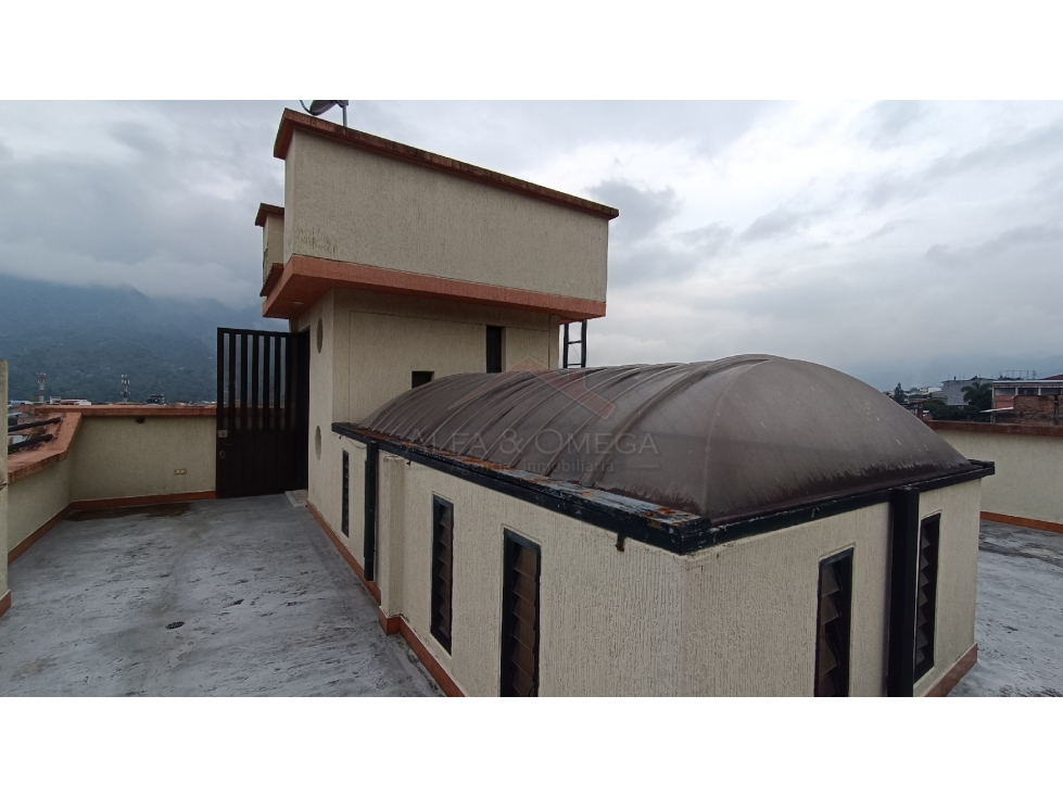 Venta de Edificio con 4 Rentas en Barrio La Francia Ibagué - 1