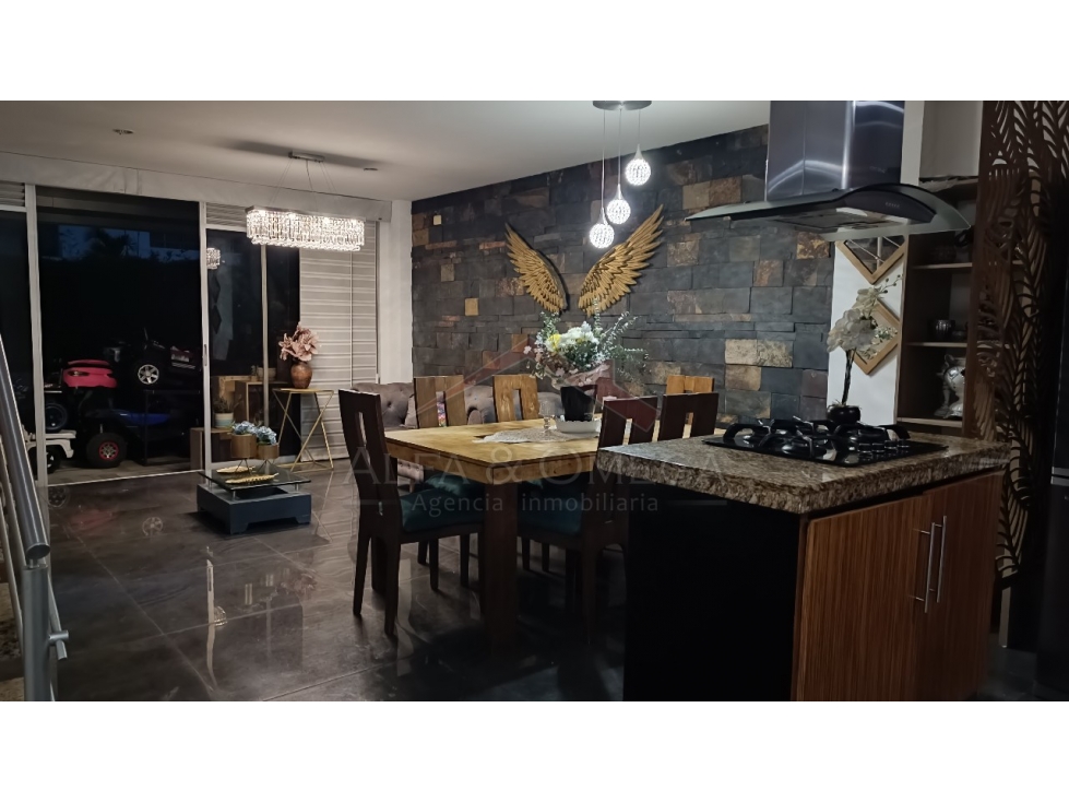 Venta de Casa en conjunto cerrado en La Samaria 5 hab - Ibagué — foto 2