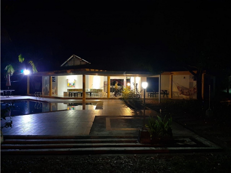 Venta de casa campestre amoblada en Chucuní Ibagué, - 1