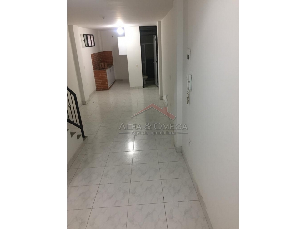 Venta de Edificio con Local y Apartamentos para Renta Ibagué - 2
