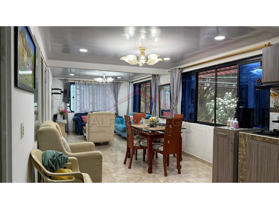 IBAGUÉ BARRIO EL TOPACIO VENTA DE CASA VEHICULAR $360.000.000
