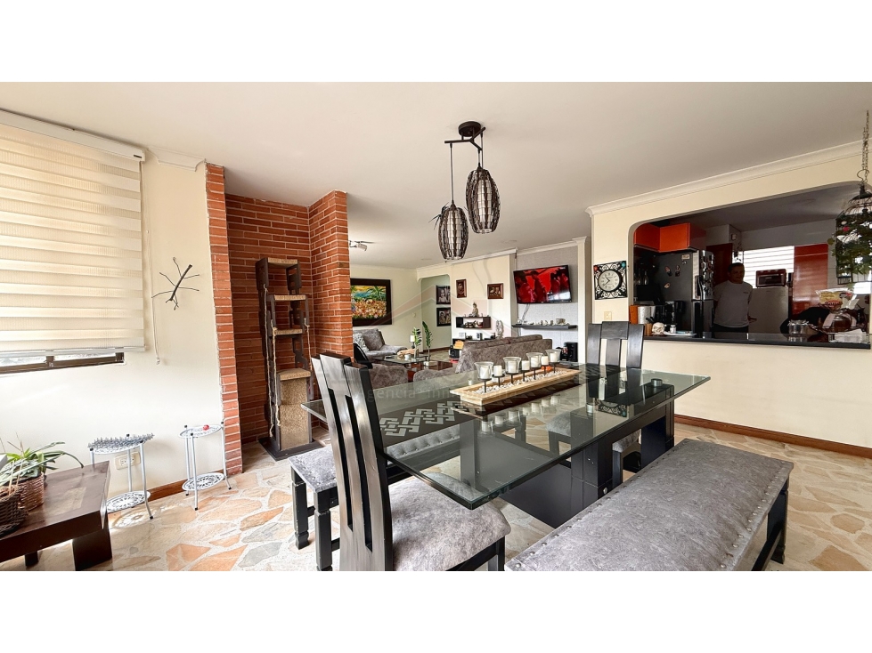 Venta de Apartamento Dúplex en La Pola con Ascensor Ibagué — foto 3