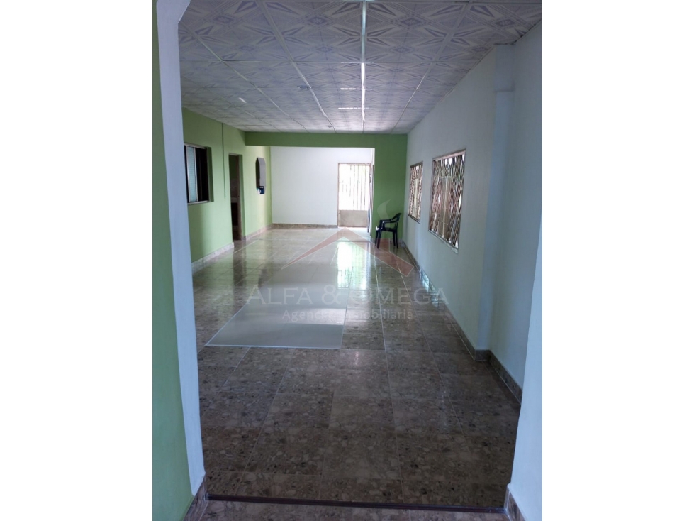 Venta de casa amplia en barrio Belén con patio Cúcuta — foto 2