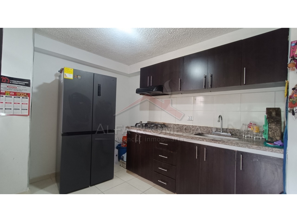 Venta de apartamento con balcón y parqueadero Fonderella Ibagué — foto 4