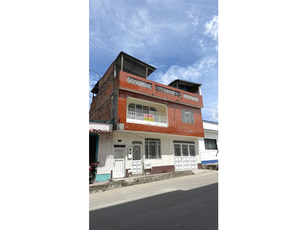 Venta de Casa Lote para Rentas en Barrio Gaitán Ibagué