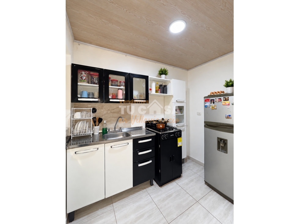 En Venta Casa Rentable de 2 Pisos en charrascal Villavicencio C3444 — foto 2