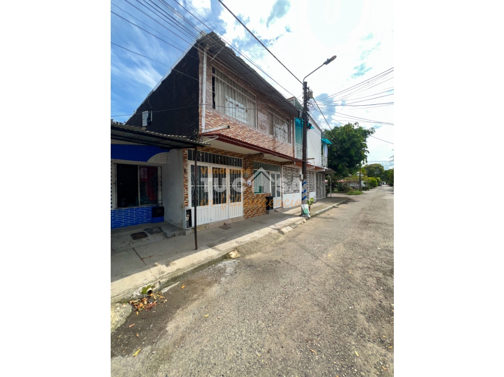 En Venta Casa Rentable de 2 Pisos en charrascal Villavicencio C3444