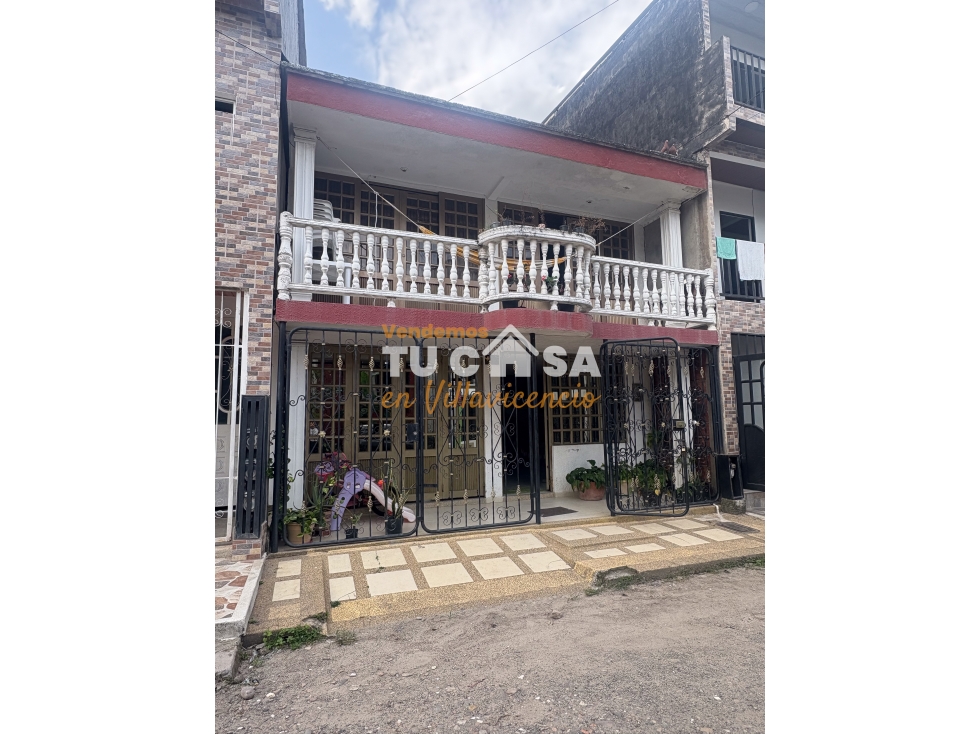 Casa de 3 niveles Urbanización Gramalote
