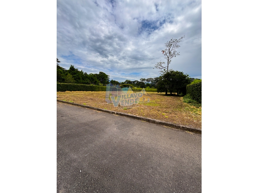 En Venta Lote en Condominio santa fiora Villavicencio C3436 - 1