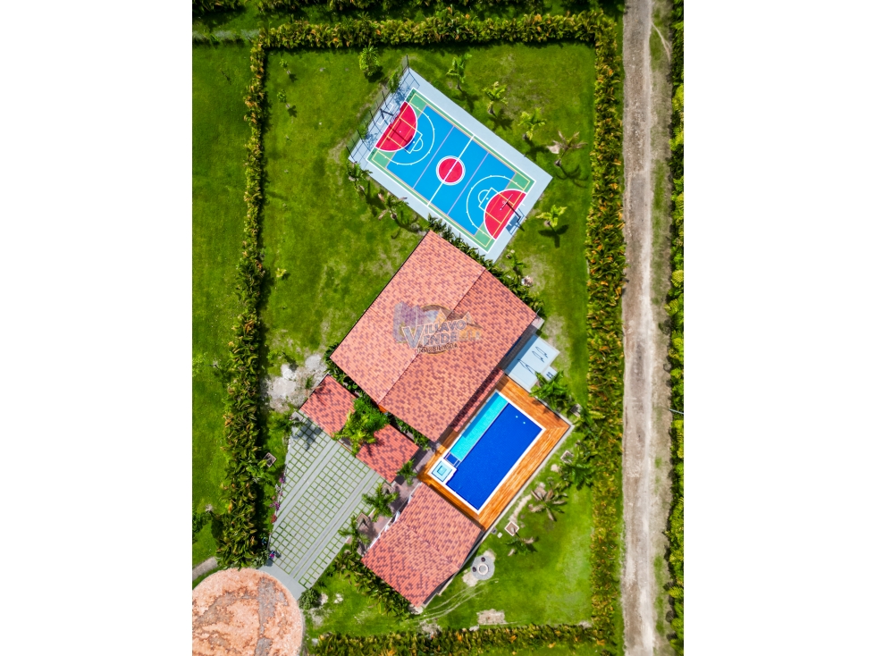 En Venta Casa Campestre en Condominio Santa Teresita (Restrepo) C3103 - 3