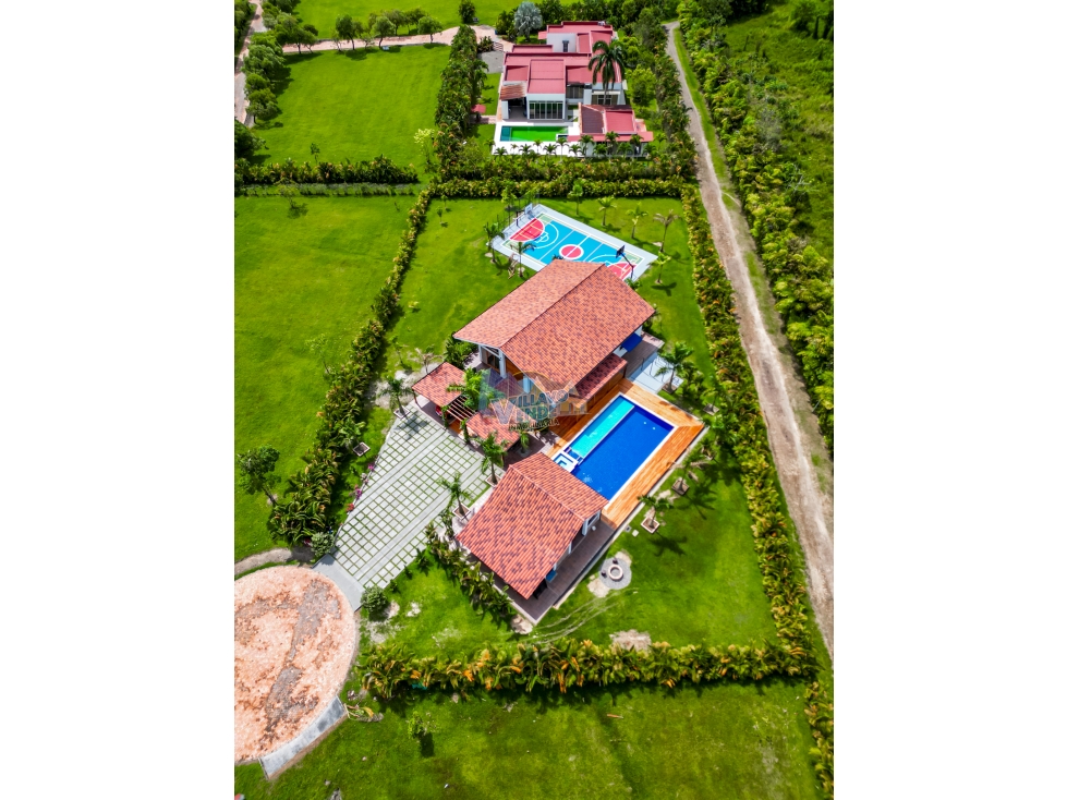 En Venta Casa Campestre en Condominio Santa Teresita (Restrepo) C3103 - 2