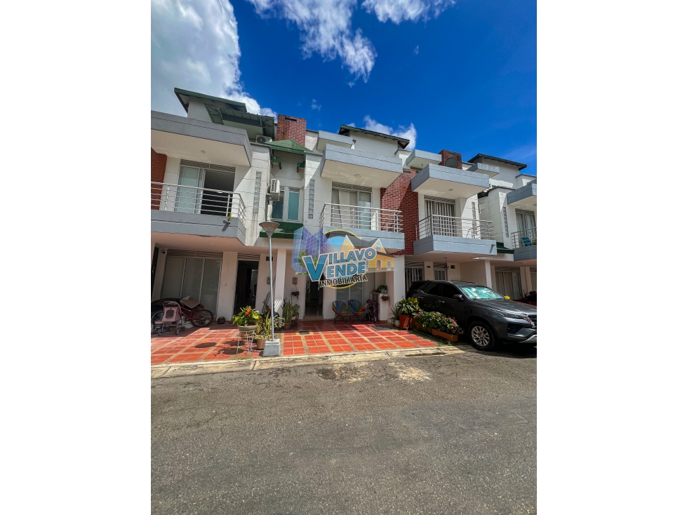 En Venta Casa en Conjunto Duary Villavicencio C3310