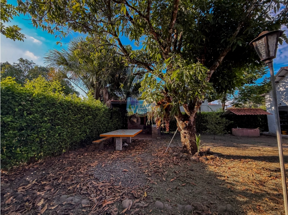 Casa Campestre de Oportunidad Conjunto Caracolí en Villavicencio - 2