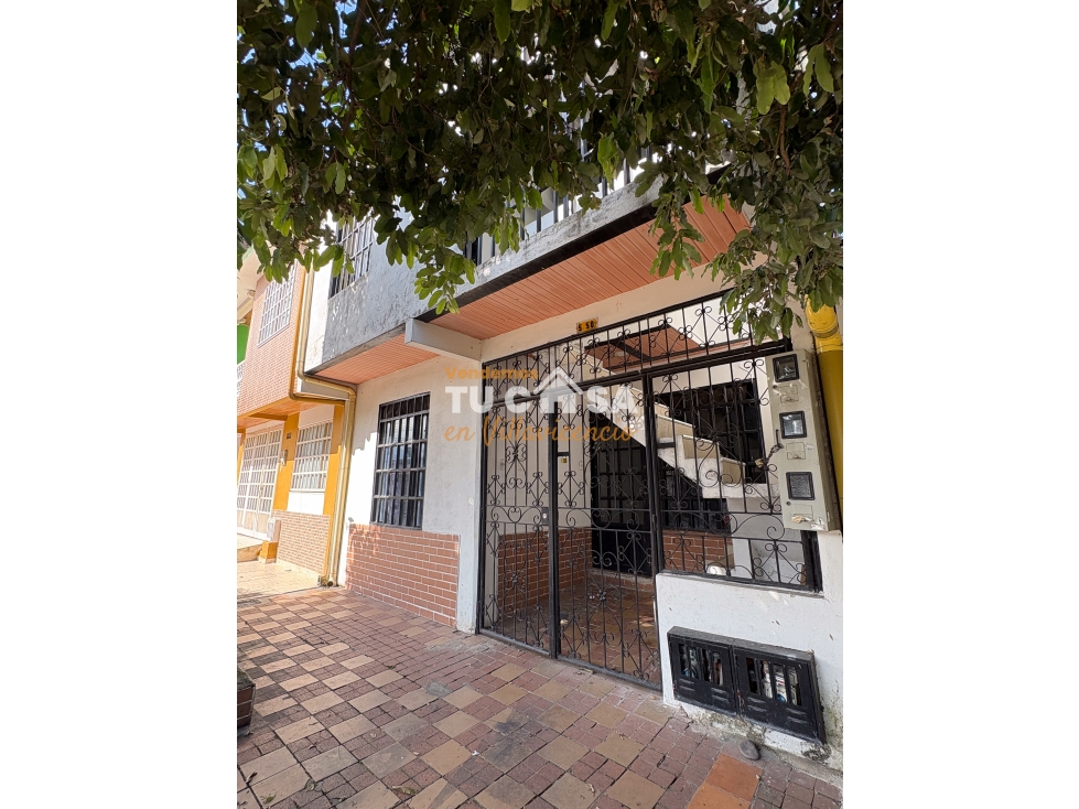 Casa rentable en el barrio Manantial