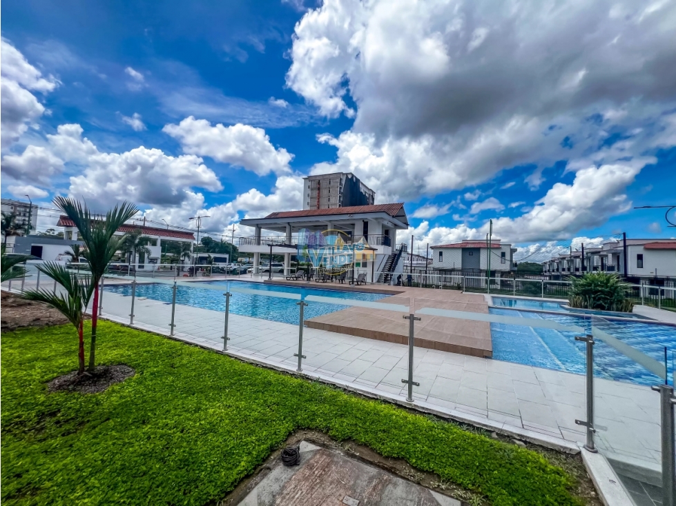 En venta Casa Remodelada Zona amarilo o anillo vial - 2