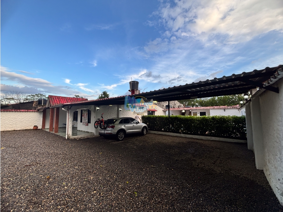 En Venta Casa en Casa con piscina Cumaral (Villa braidy) C3105 - 3