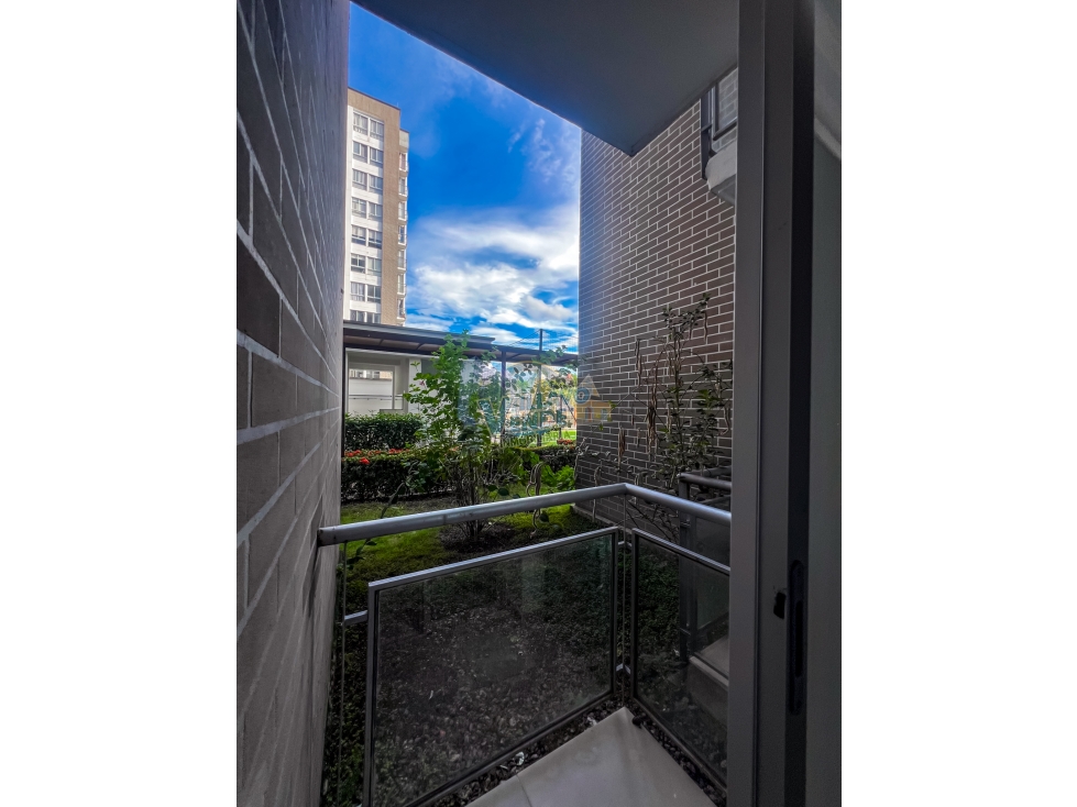 Se vende apartaestudio En el Condominio terraverde C3250
