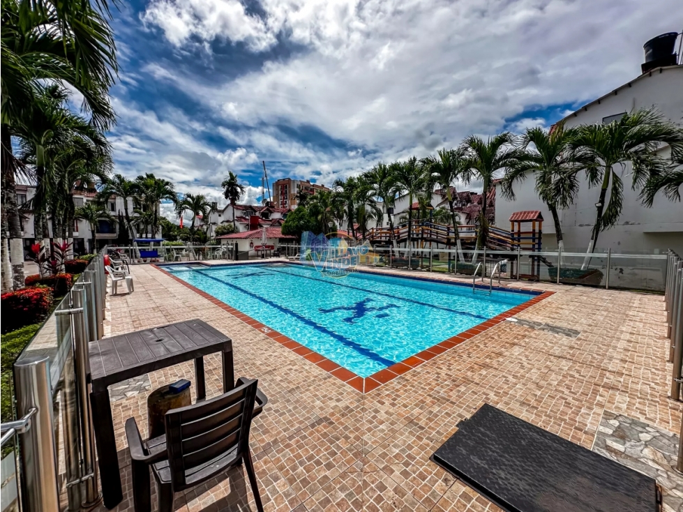 En venta casa en el Conjunto Bosques de Morelia, sector terminal