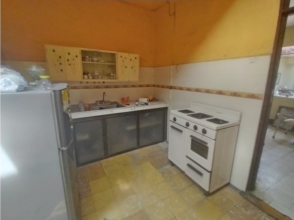 CASA LOTE EN VENTA BARRIO NUEVO IDEAL PARA APARTAMENTOS — foto 2
