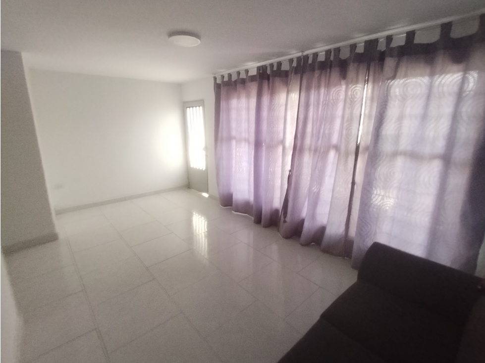 APARTAMENTO EN VENTA PALMIRA SANTA BARBARA SEGUNDO PISO — foto 2