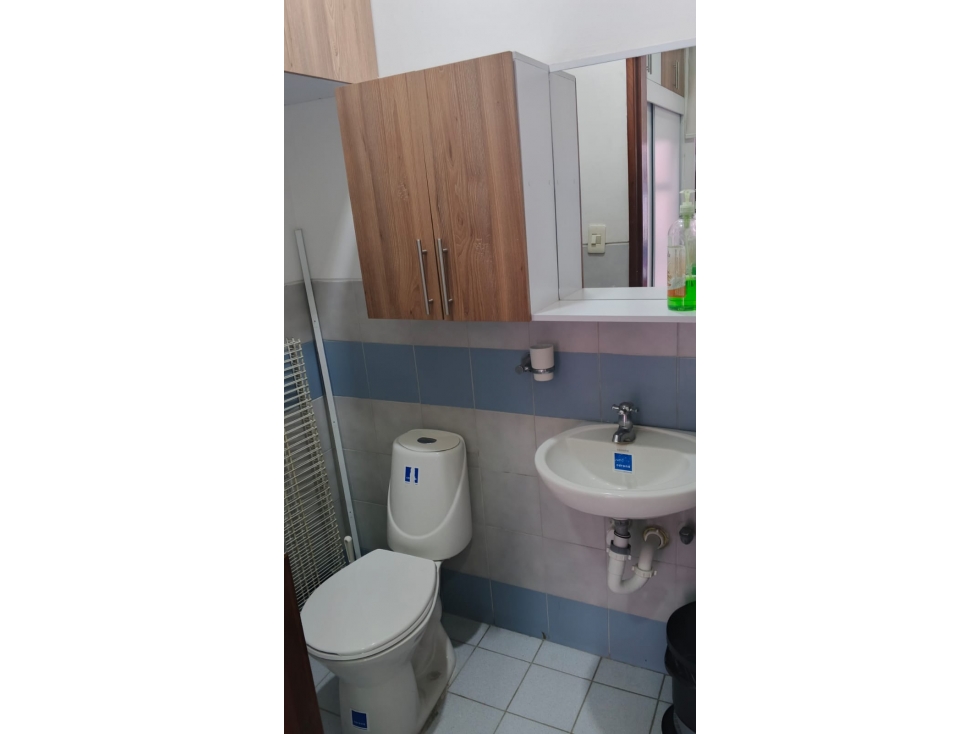 CONSULTORIO Y/O OFICINA EN VENTA EN PALMIRA CENTRO 1-201 - 4