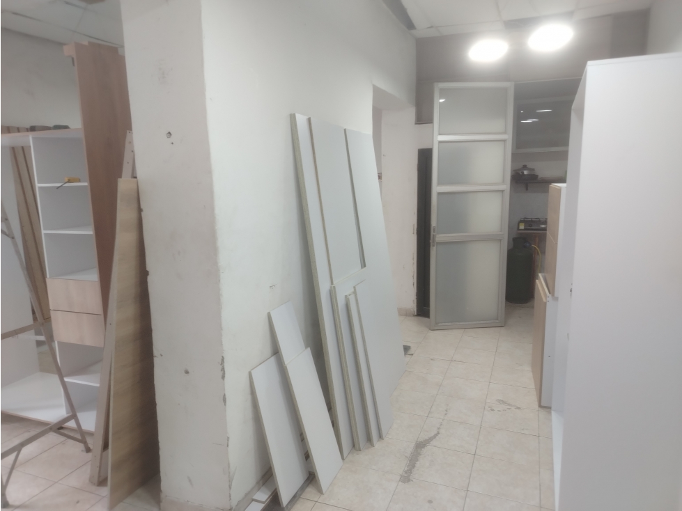 CASA COMERCIAL EN VENTA SOBRE VÍA PRINCIPAL B/SANTARRITA — foto 4