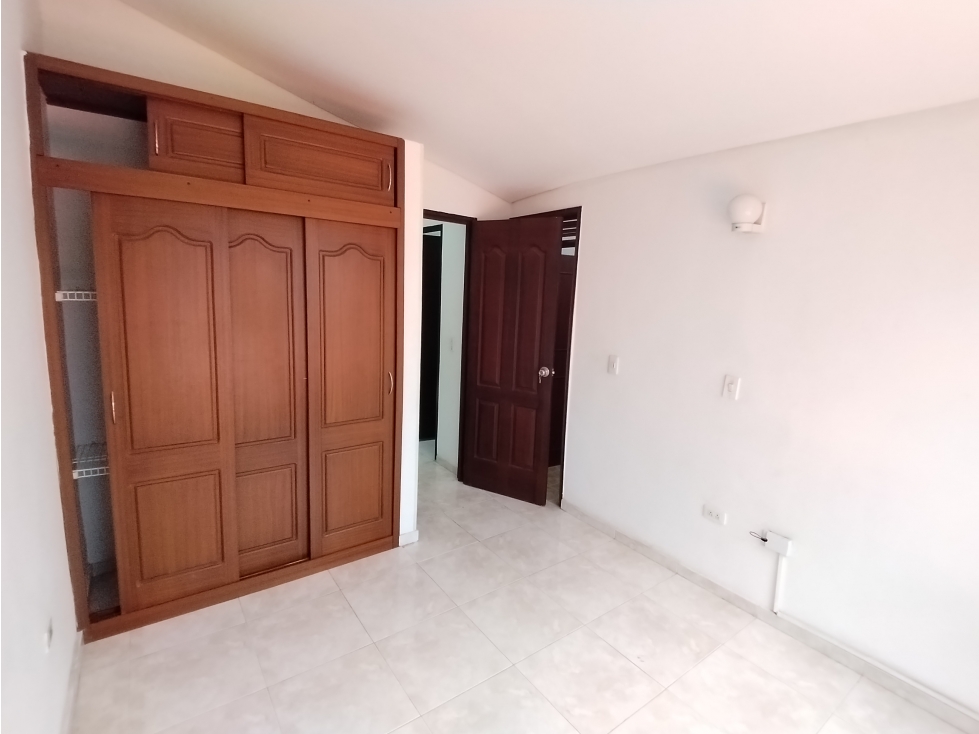 CASA EN VENTA PALMIRA CONJUNTO CERRADO CC LLANO GRANDE   - 4