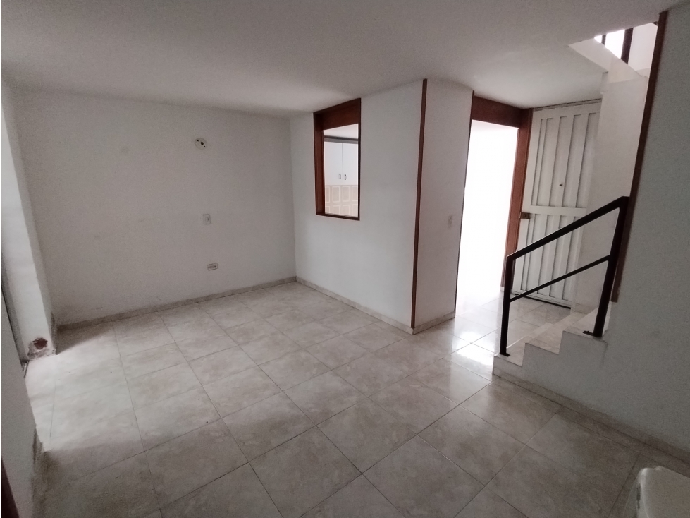 CASA EN VENTA PALMIRA CONJUNTO CERRADO CC LLANO GRANDE   - 2