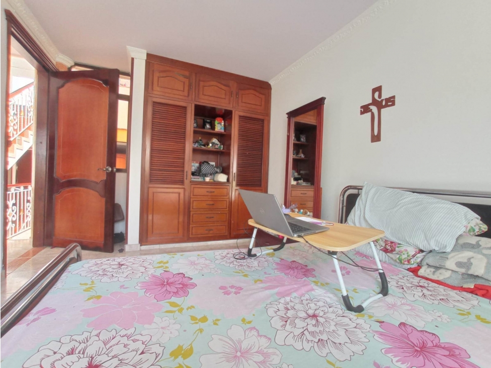CASA EN VENTA PALMIRA BARRIO SANTA ANA DOS PISOS + TERRAZA — foto 4