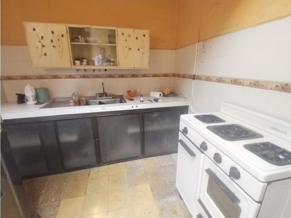 CASA LOTE EN VENTA BARRIO NUEVO IDEAL PARA APARTAMENTOS — foto 5