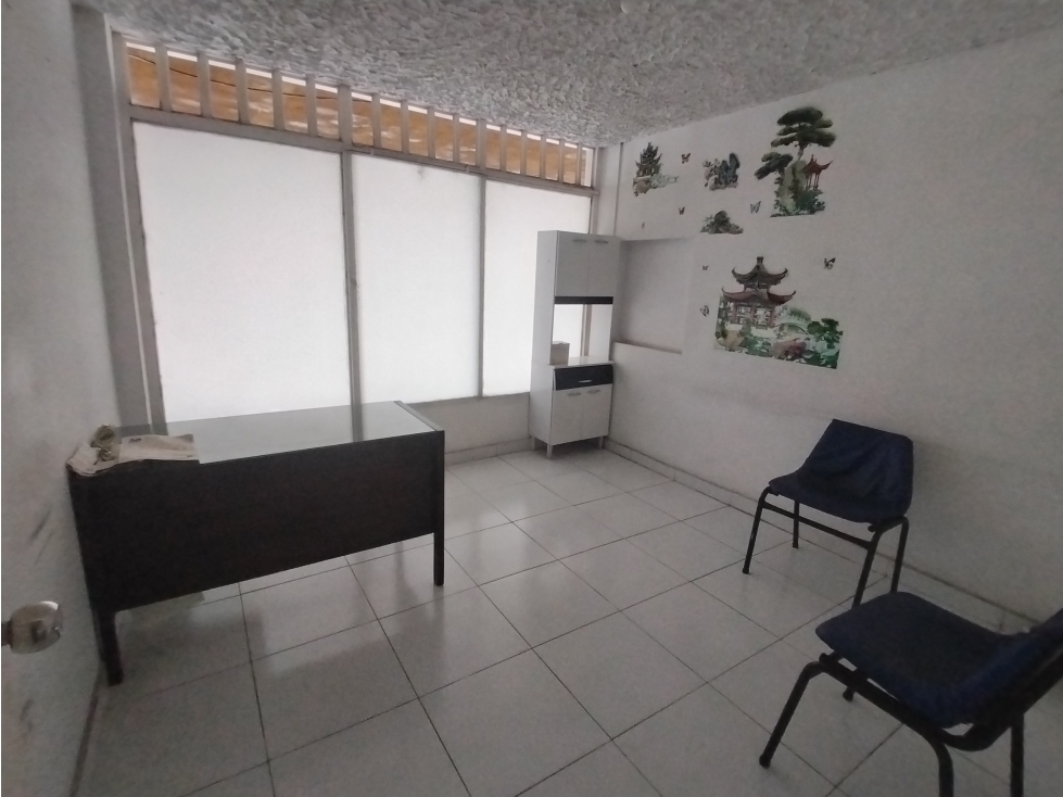 LOCAL ESQUINERO EN VENTA PALMIRA PARA OFICINA O CONSULTORIO 2DO PISO - 2