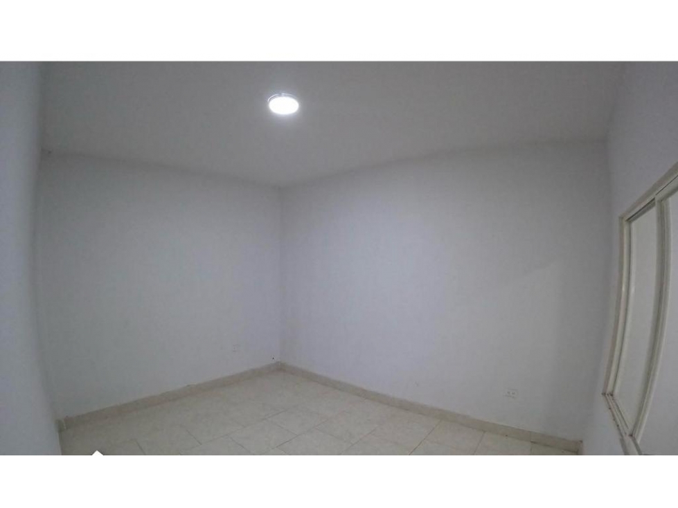 EDIFICIO CON 5 APARTAMENTOS EN VENTA PALMIRA BARRIO PORTAL DEL BOSQUE - 6