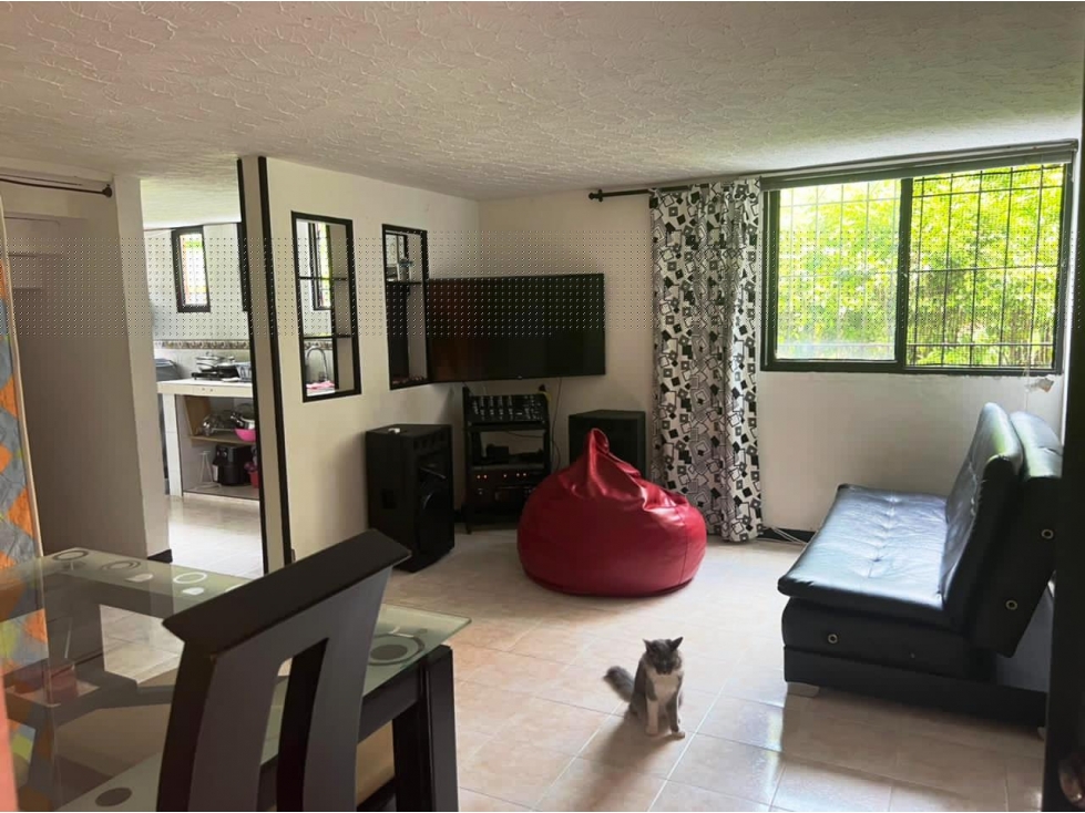 APARTAMENTO VENTA SECTOR ALTOS DE LOS CHORROS, CALI EN CONJUNTO