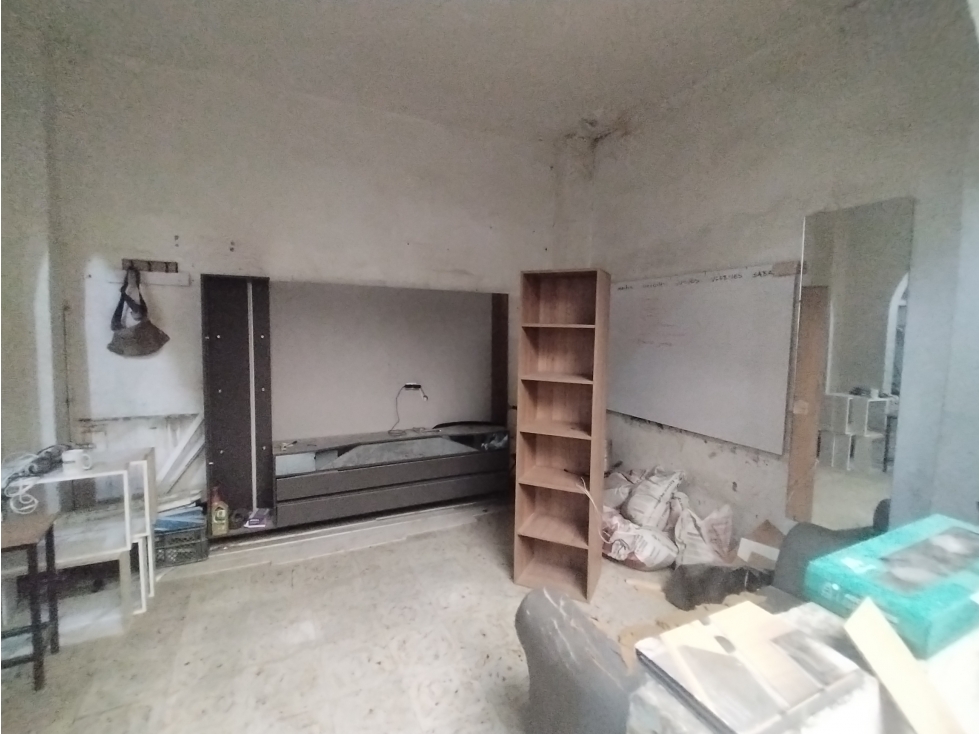 CASA COMERCIAL EN VENTA SOBRE VÍA PRINCIPAL B/SANTARRITA — foto 6