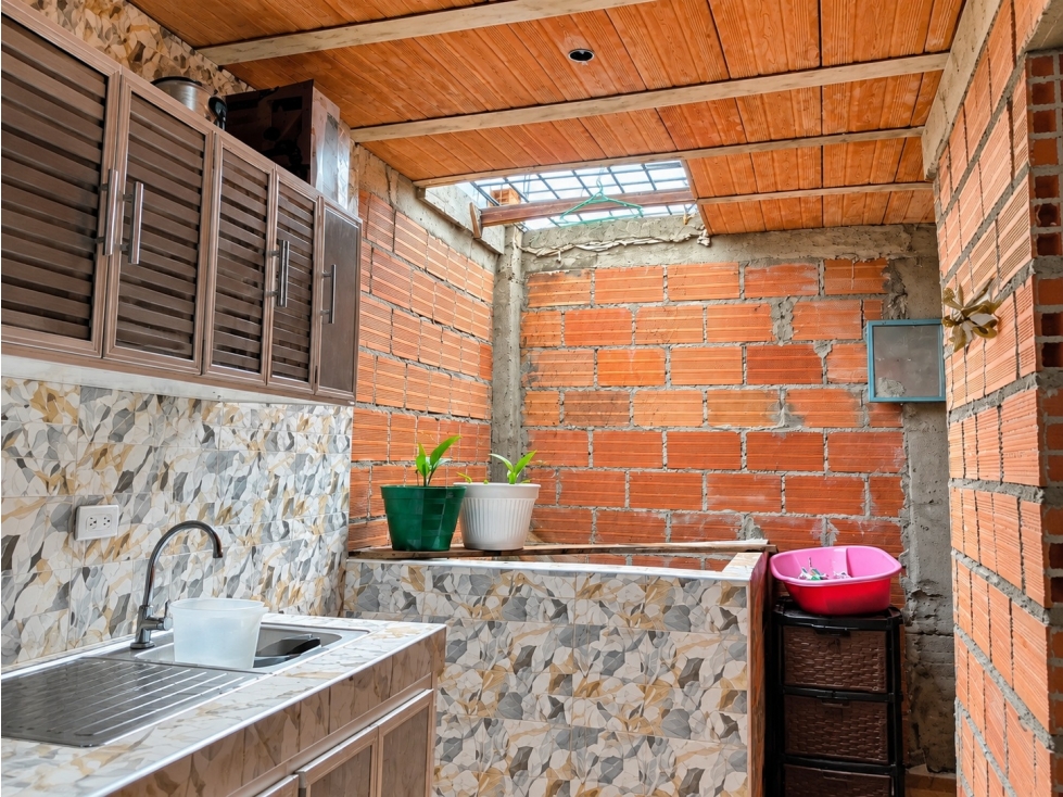 CASA EN VENTA EN MOLINOS DE COMFANDI PALMIRA — foto 5