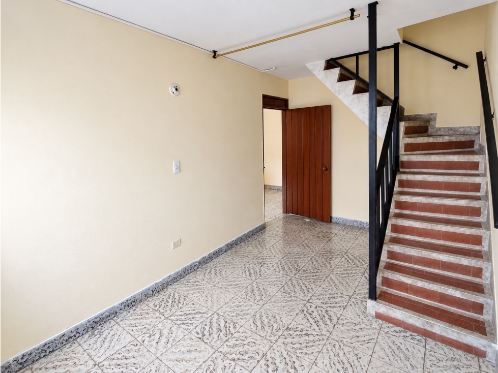 CASA BIFAMILIAR EN VENTA EN PALMIRA ZAMORANO LOS MANGOS — foto 6