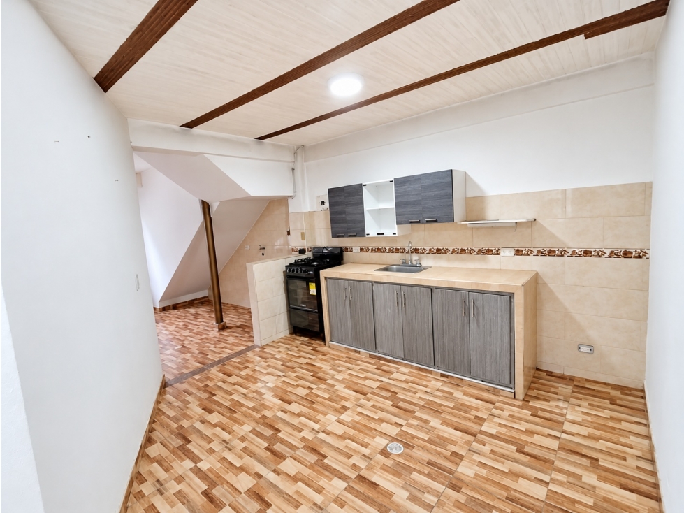 CASA ESQUINERA EN VENTA CON 3 APARTAMENTOS EN ALICANTO, PALMIRA — foto 6