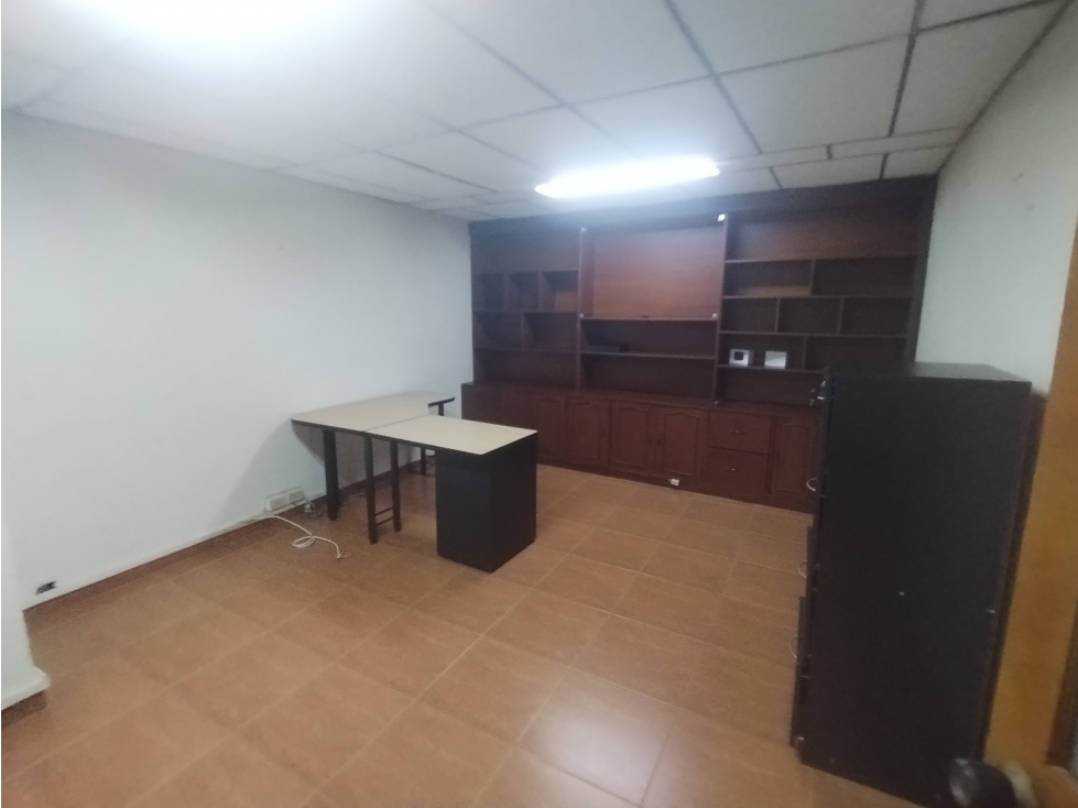 OFICINA EN VENTA EN PALMIRA CENTRO UBICACIÓN ESTRATÉGICA 302 - 3
