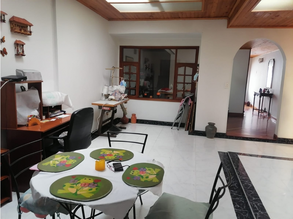Venta Casa en Bogota El Jazmin , Esquinera,7,50 mts x 18 mts — foto 5