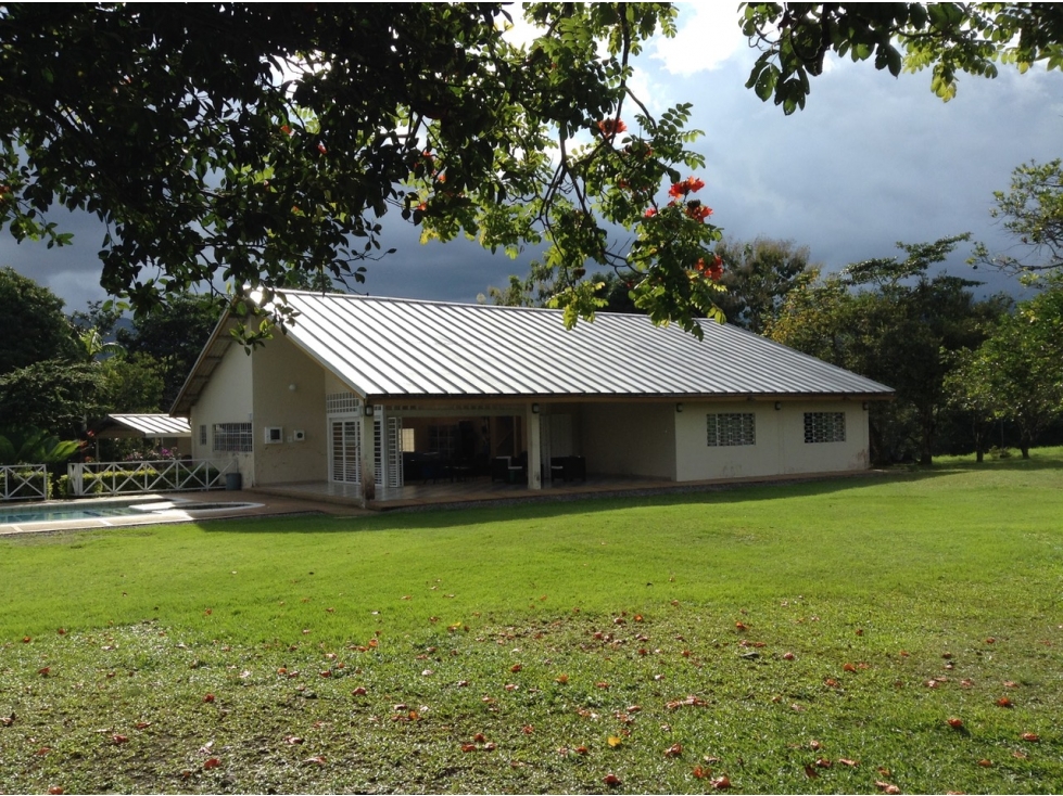 VENTA FINCA RESTREPO META. 19 HECTAREAS, CASAS, PISCINA - 3