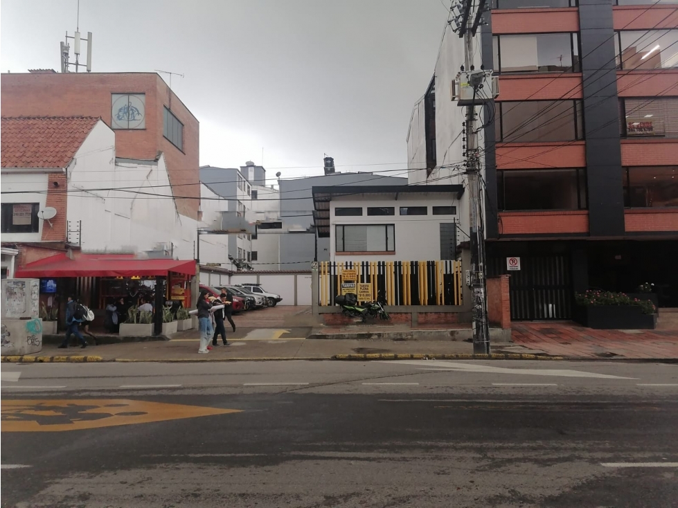 VENTA LOTE PARQUEADERO , CHAPINERO, 480 M2