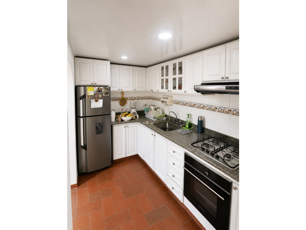 Casa Comercial en Venta con Apartaestudio y Bodega — foto 6