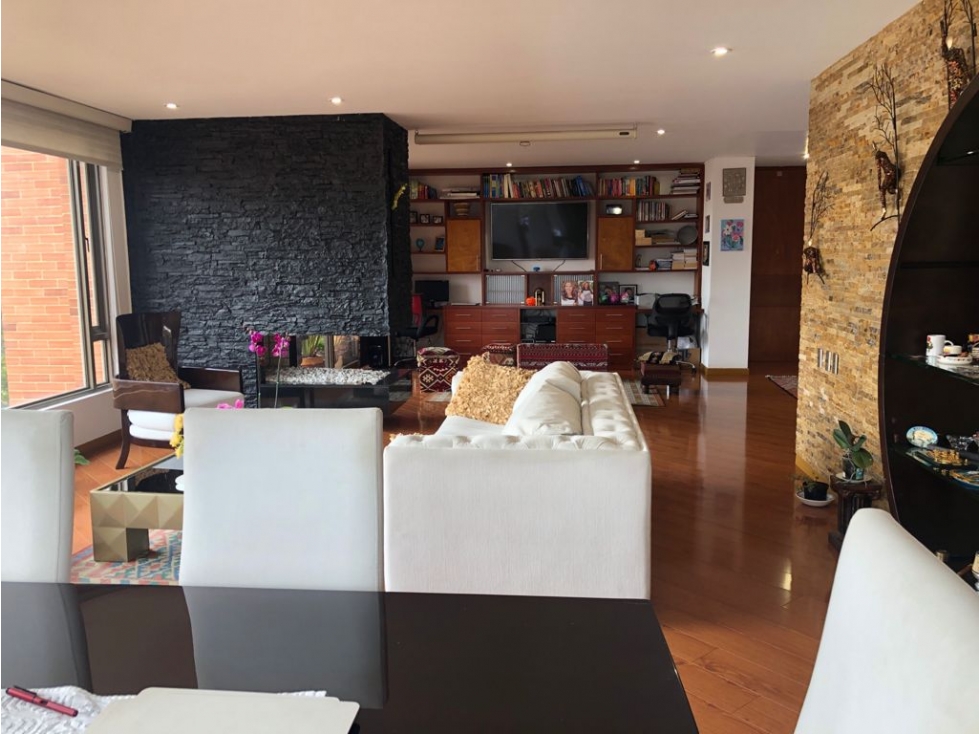 Venta Apartamento Bogota Cerros de Suba 223 m2, 3 garajes — foto 5