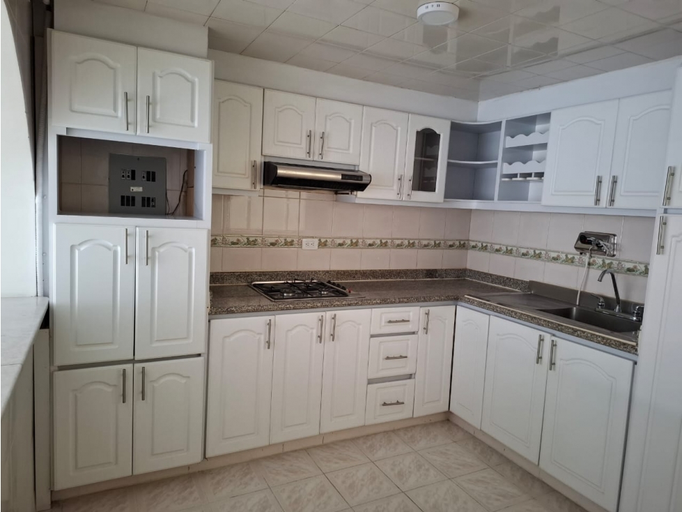 VENTA APARTAMENTO CIUDAD MONTES 96 M2, PISO 2 EXT — foto 6