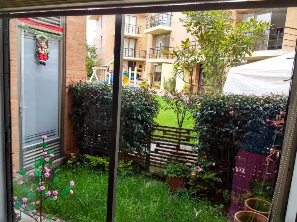 VENTA CASA MOSQUERA CONJ EL DIAMANTE, 155 M2.GARAJES 2 - 6