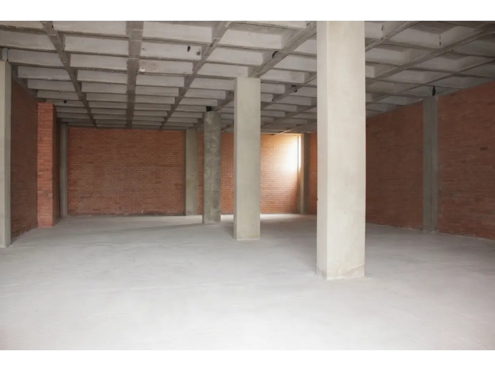 Se vende Bodega 2400 m2 Siberia - Cota - 2