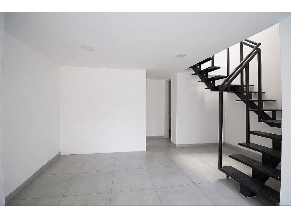 Se arrienda casa 250 m2 Santa Ana Occidental Bogotá — foto 4